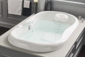 Aquaituc Infinity Spa with Air and WHirlpool Jets