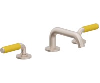 Low Quad Spout, Yellow Post Handles