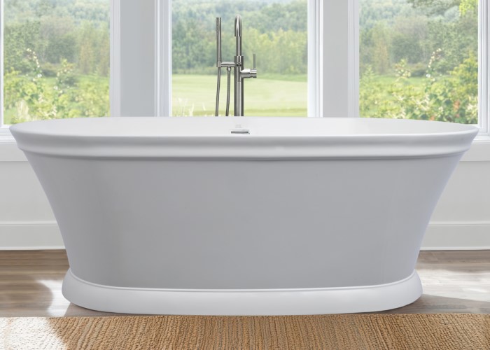 Oval Freestanding Bath with Decorative Rim, Pedestal Base