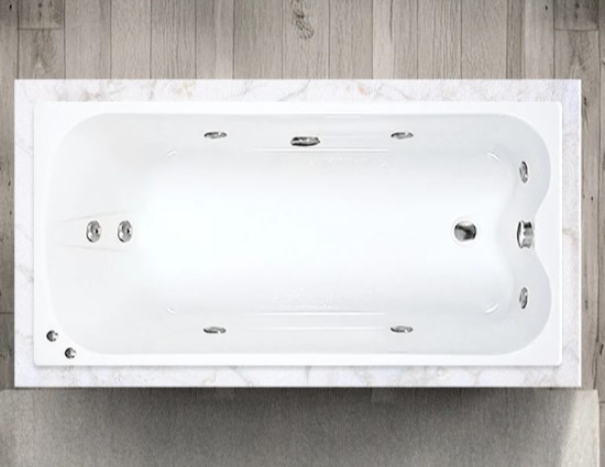 Bath with Extended Leg Area, 8 Whirlpool Jets